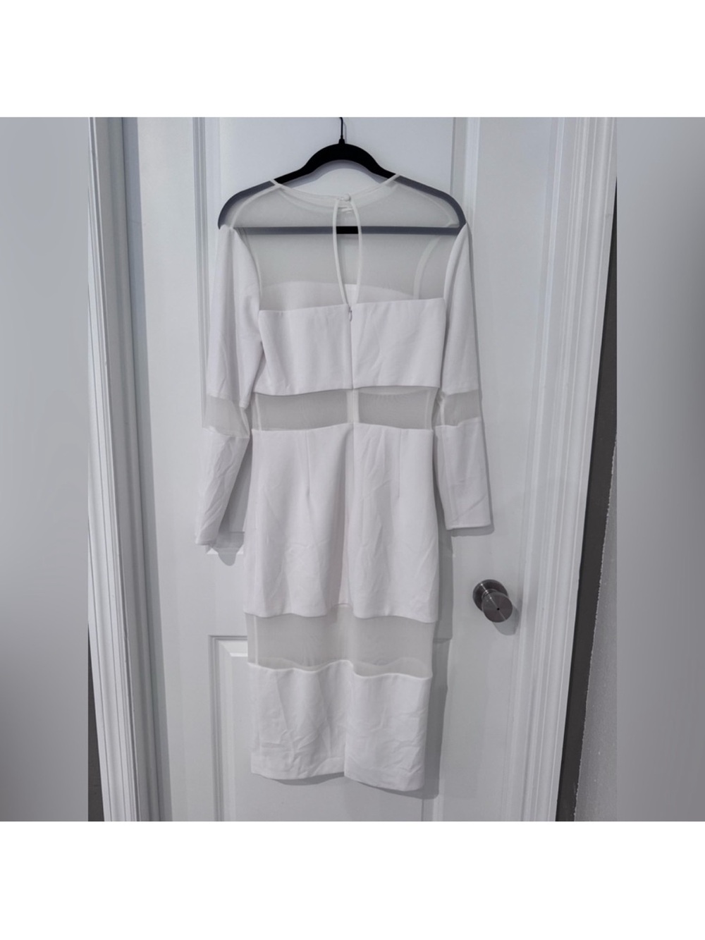 🗽Dress the Population White Long Sleeve Dress - Picture 3 of 4